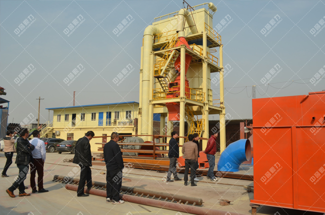 安徽客戶團在新鄉鼎力除塵器廠參觀