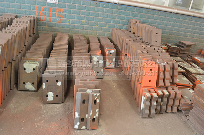 ����C�r��