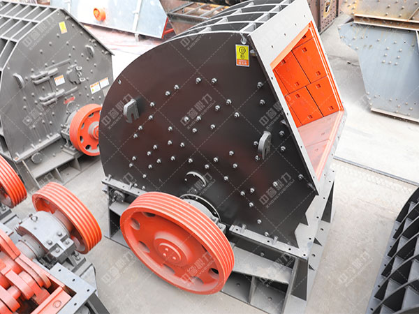 中譽(yù)鼎力反擊錘式破碎機(jī) 中譽(yù)鼎力反擊錘式破碎機(jī)