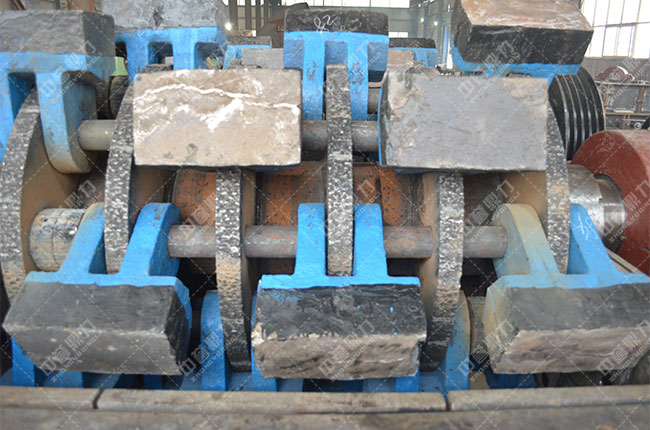 ��ɰ�C�Y�����c