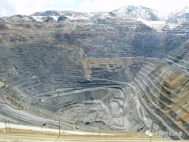 ����¶��V�_(k��i)���O(sh��)Ӌ(j��)