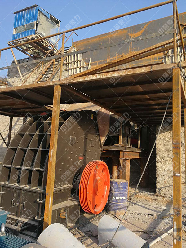 重錘式破碎機1308