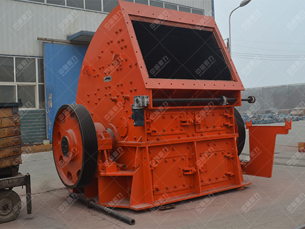 �������N����C