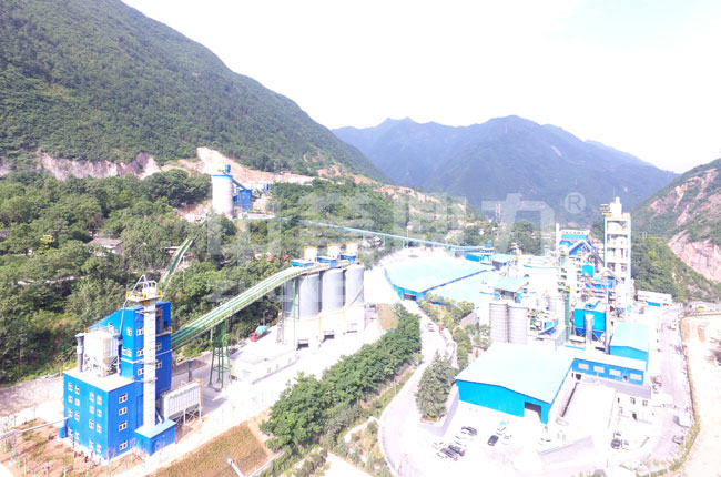 陜西商洛市堯柏秀山水泥時產500噸石子生產線