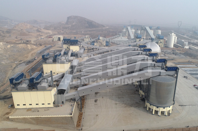 河南衛輝萬有時產1500噸石料生產線